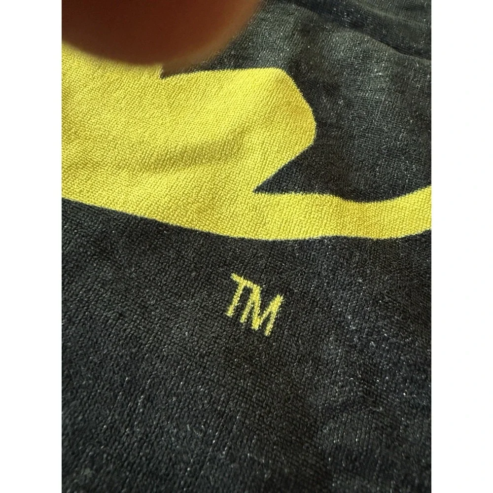 LOT 2 VTG DC Comics Beach Towels Superman & Batman 52x27 Retro Justice League